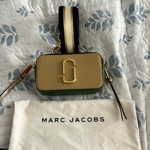 Marc Jacobs Snapshot cross body